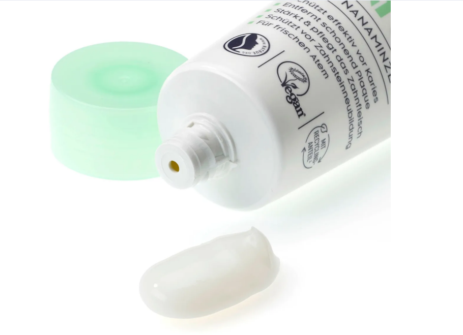 alverde NATURAL COSMETICS 5 in 1 mint toothpaste, 75 ml