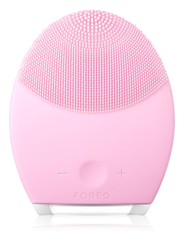 FOREO Luna™ 2 anti-wrinkle sonic cleaning device