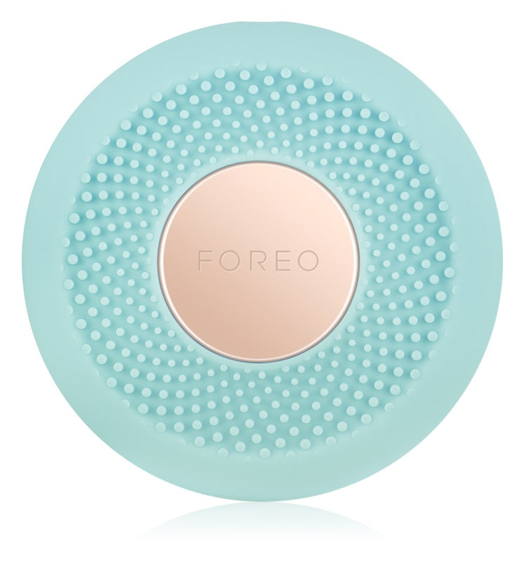 FOREO ™ UFO Mini sonic device to accelerate the effects of face mask travel pack