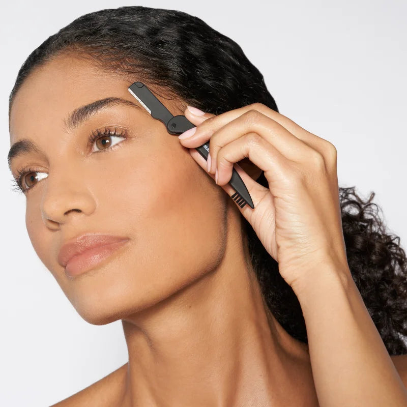 Tweezerman Professional eyebrow razor